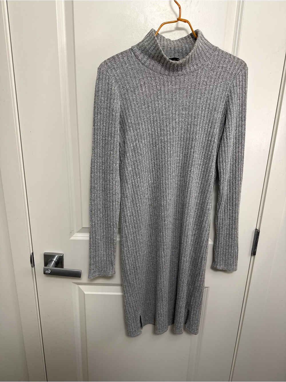 Wilfred Free Aritzia Ribbed Turtleneck Knit Dress - Gray in size M
